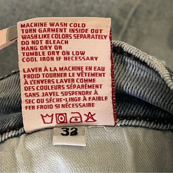 Revice Dream Fit Jeans | Light Wash Distressed Straight Leg Denim | Size 32 - Picture 8 of 9